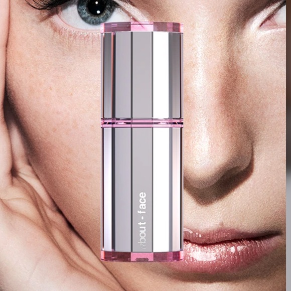 About-Face Light Lock Highlight Fluid by Halsey - Picture 7 of 13